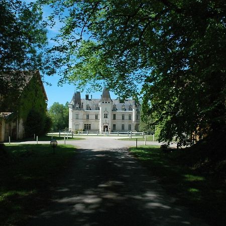 Chateau-Hotel De Nieuil Exteriér fotografie