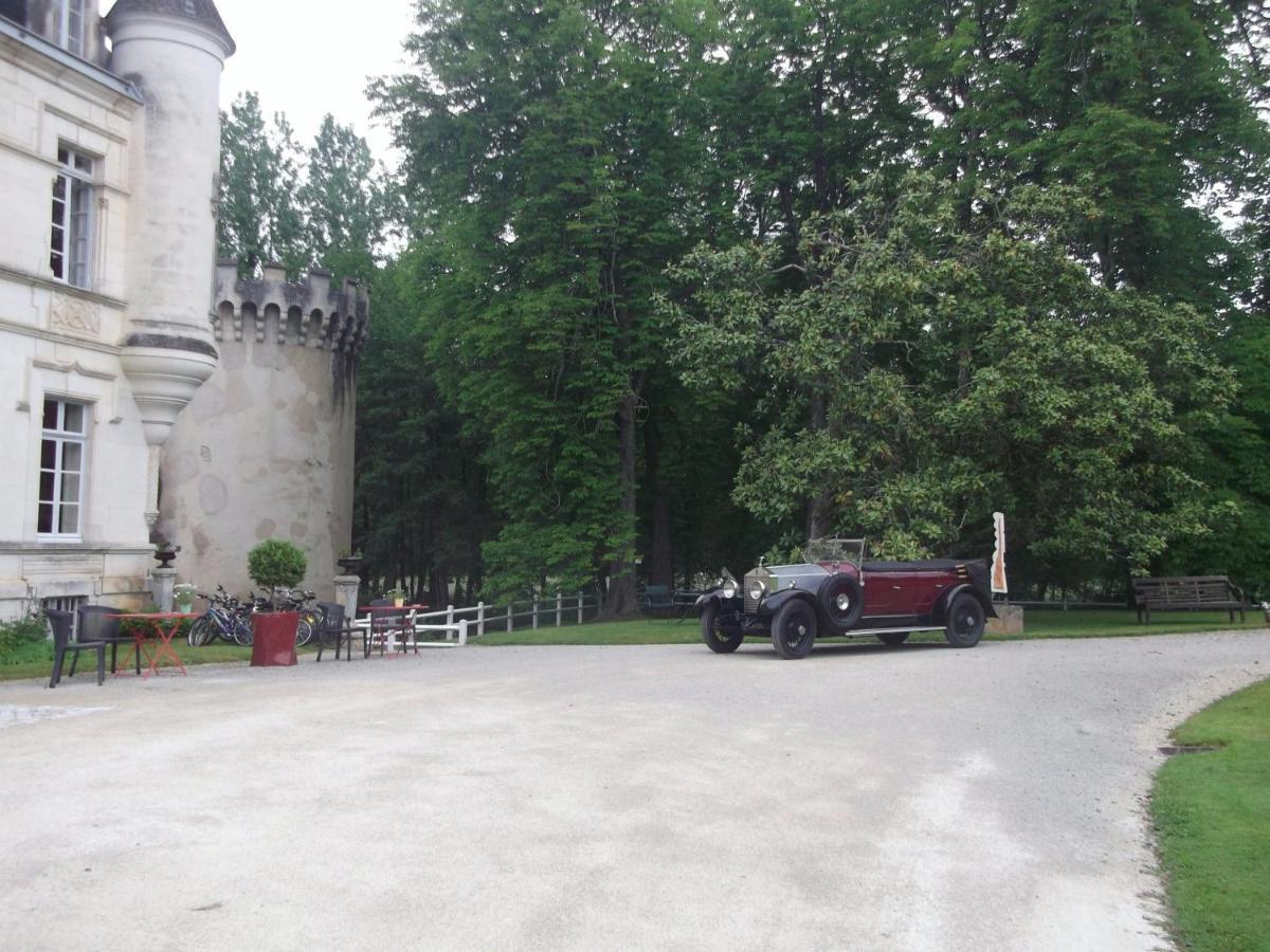 Chateau-Hotel De Nieuil Exteriér fotografie